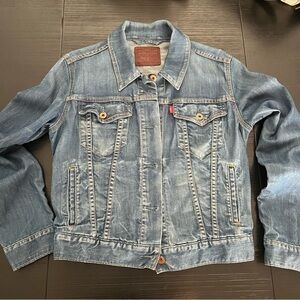 Levi's Women’s Blue Denim Jacket